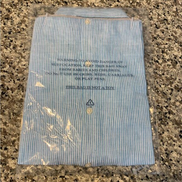 UNTUCKIT Shirt 8 - Picture 8 of 8